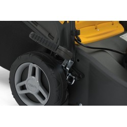 Collector 543e Kit Tondeuse sur batterie STIGA 