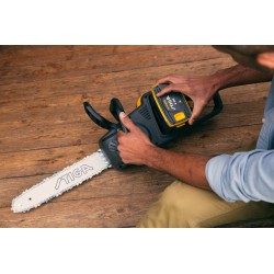 CS 700e tronçonneuse sur batterie 