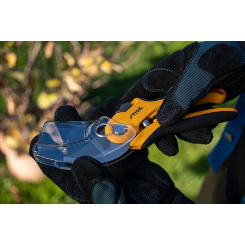 Sécateur à lame franche STIGA – Coupe précise jusqu’à 24 mm