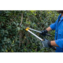 Coupe branches à lames franches STIGA – coupe précise jusqu’à 42 mm