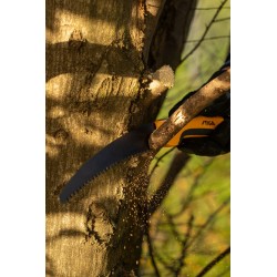 Scie à élaguer pliante STIGA – lame incurvée 150 mm – coupe bois sec et branches