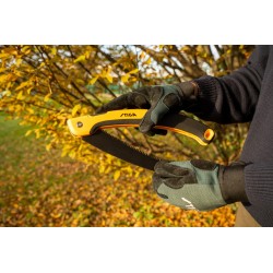 Scie à élaguer pliante STIGA – lame incurvée 150 mm – coupe bois sec et branches